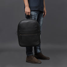 Load image into Gallery viewer, Black Stylish backpack
