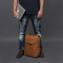 Load image into Gallery viewer, Cultural London LEather BAckpack
