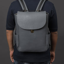 Load image into Gallery viewer, London Leather Backpack
