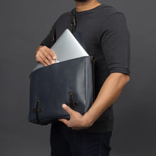 Load image into Gallery viewer, laptop leather bags 
