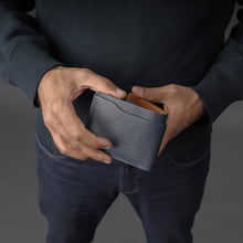 Load image into Gallery viewer, Stylish leather wallet
