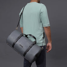 Load image into Gallery viewer, leather gym bag Outback

